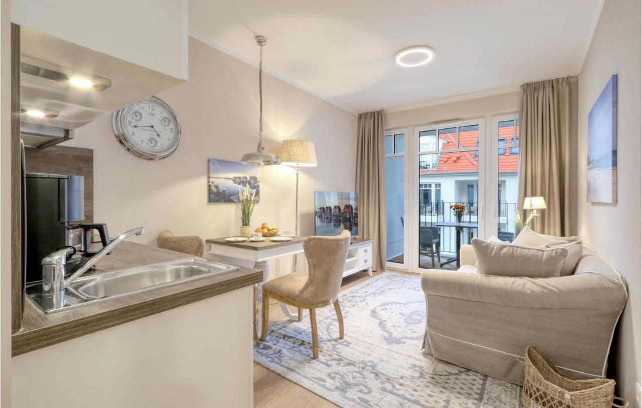 Stunning apartment in Ostseebad Boltenhagen with 1 Bedrooms, Sauna&WiFi Buitenkant foto