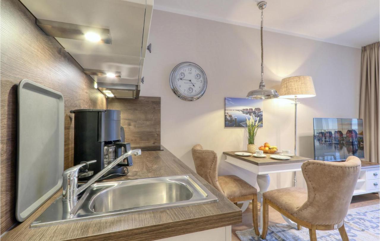 Stunning apartment in Ostseebad Boltenhagen with 1 Bedrooms, Sauna&WiFi Buitenkant foto