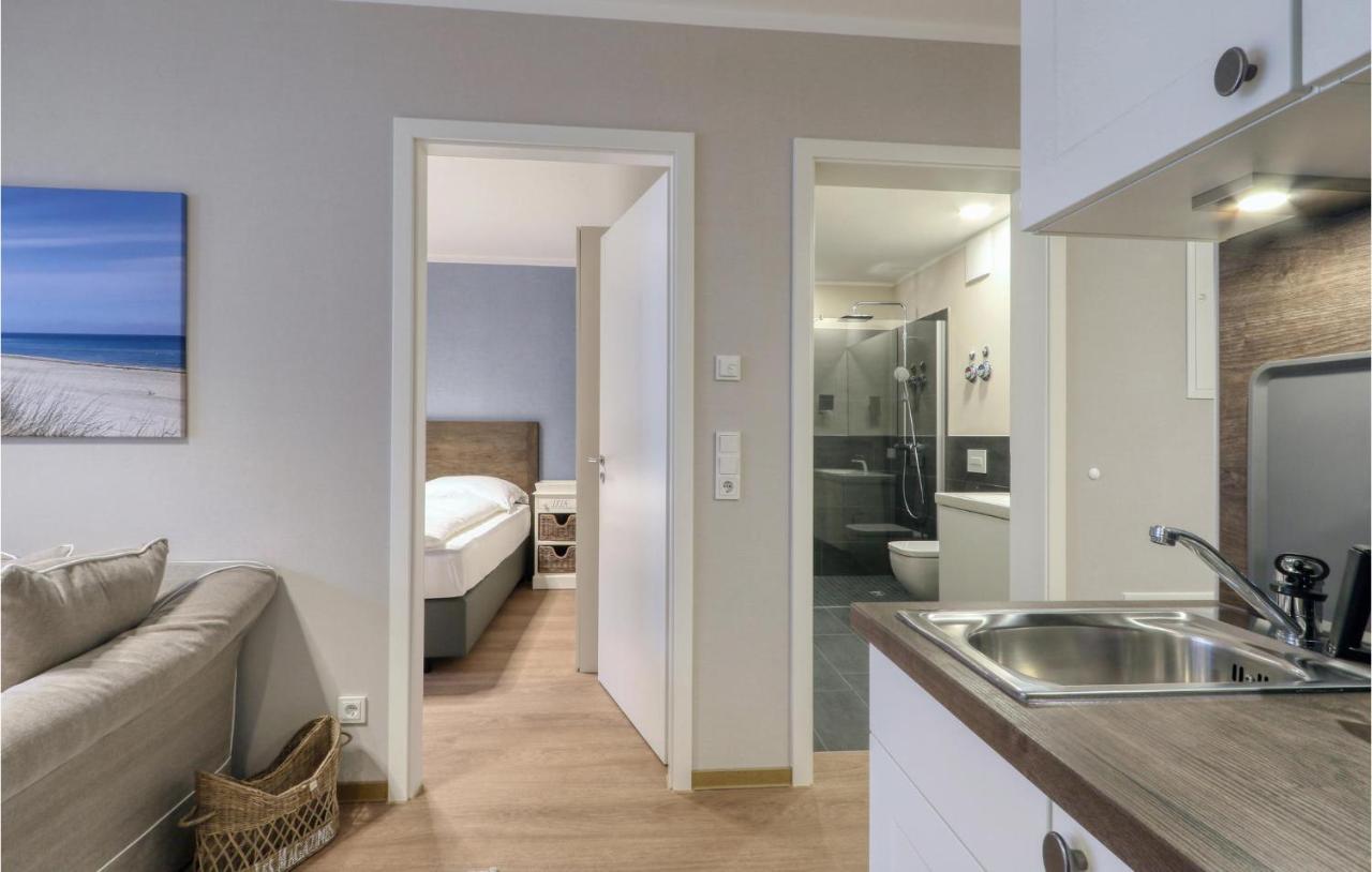 Stunning apartment in Ostseebad Boltenhagen with 1 Bedrooms, Sauna&WiFi Buitenkant foto